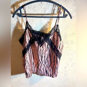 Victoria Secret Strappy Camisole Lace Trim Tank, lovely print w black lace XL